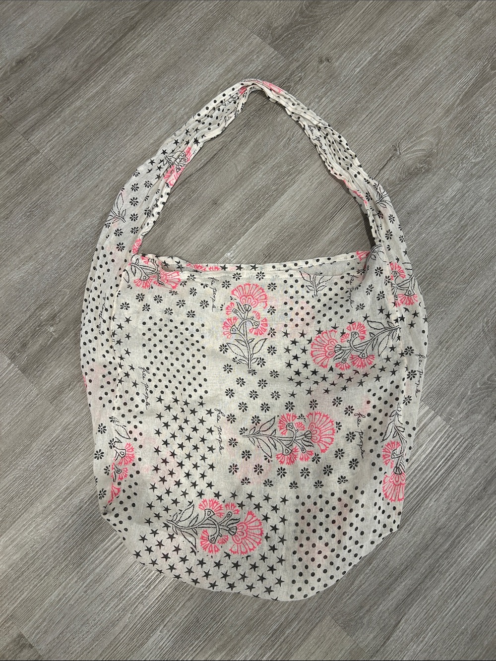 Free People Lightweight Shoulder Bag in Cream and Pink